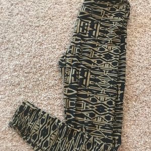 LulaRoe TC Leggings